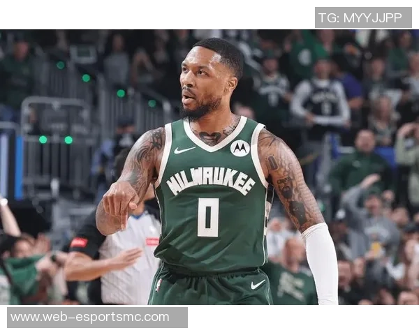 香波特称赞安芬尼西蒙斯为年轻版利拉德得分方式极其相似 香波特称赞安芬尼西蒙斯为年轻版利拉德得分方式极其相似